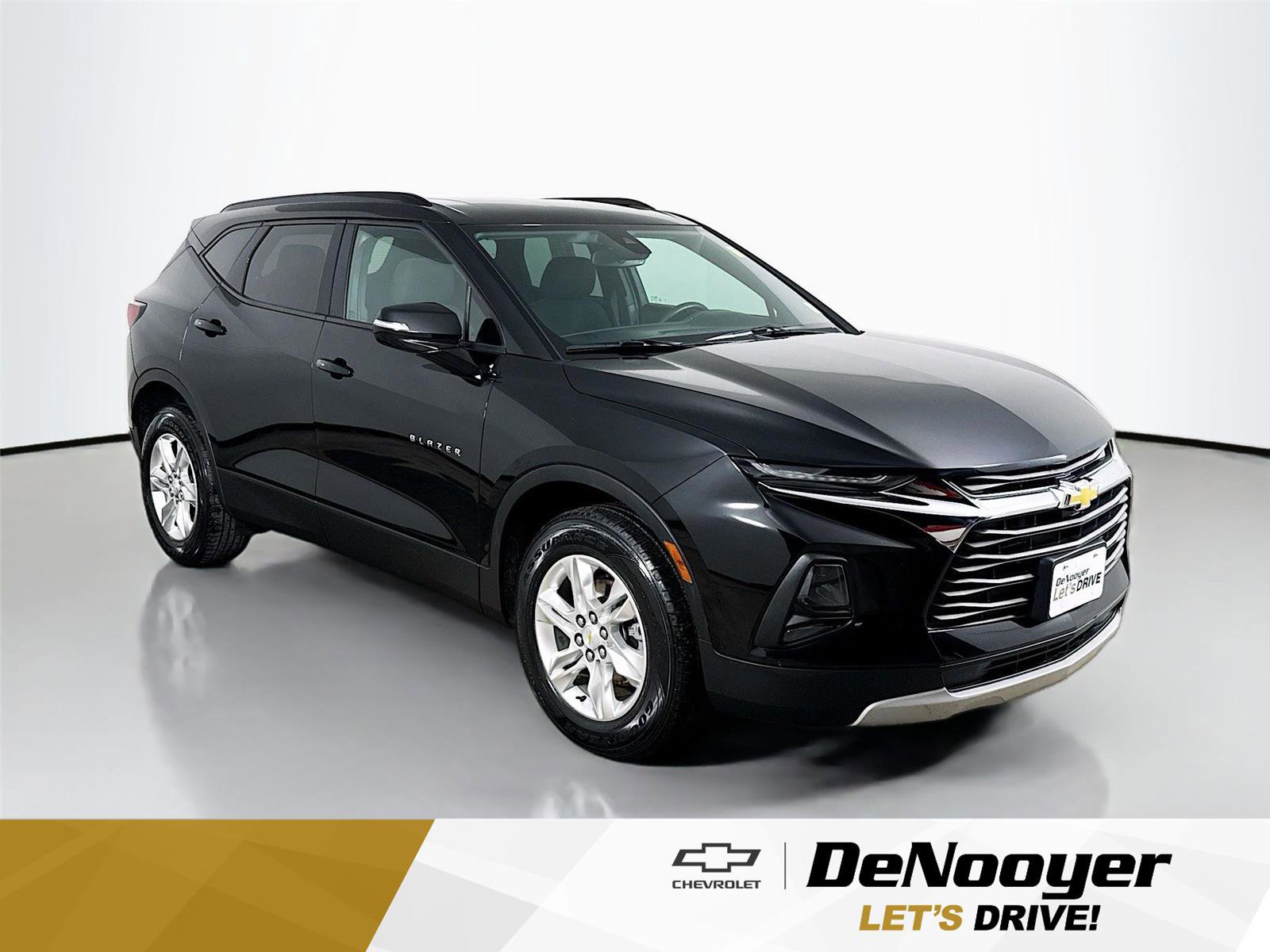 Used 2022 Chevrolet Blazer LT image 1
