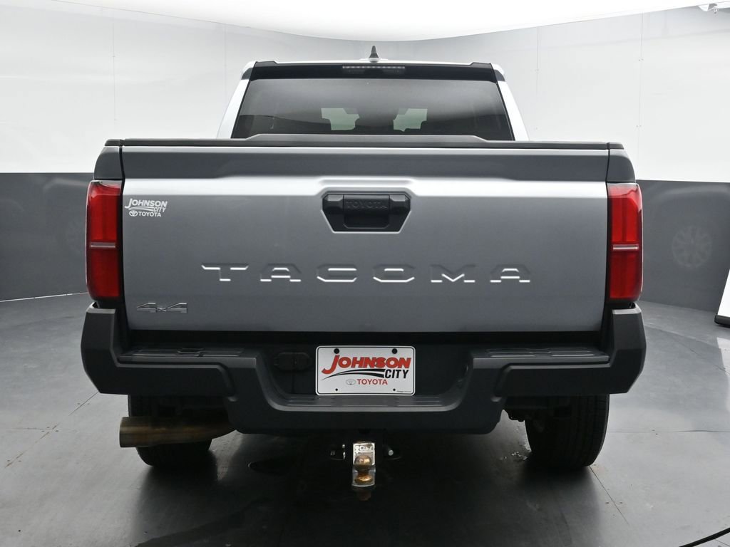 Used 2025 Toyota Tacoma SR image 8