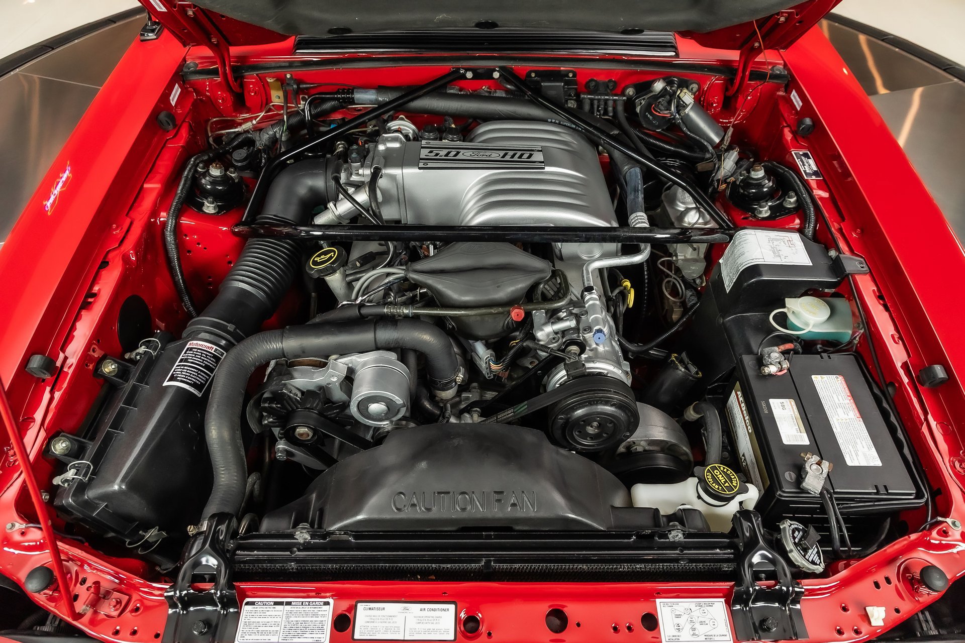 Used 1988 Ford Mustang LX RWD image 4