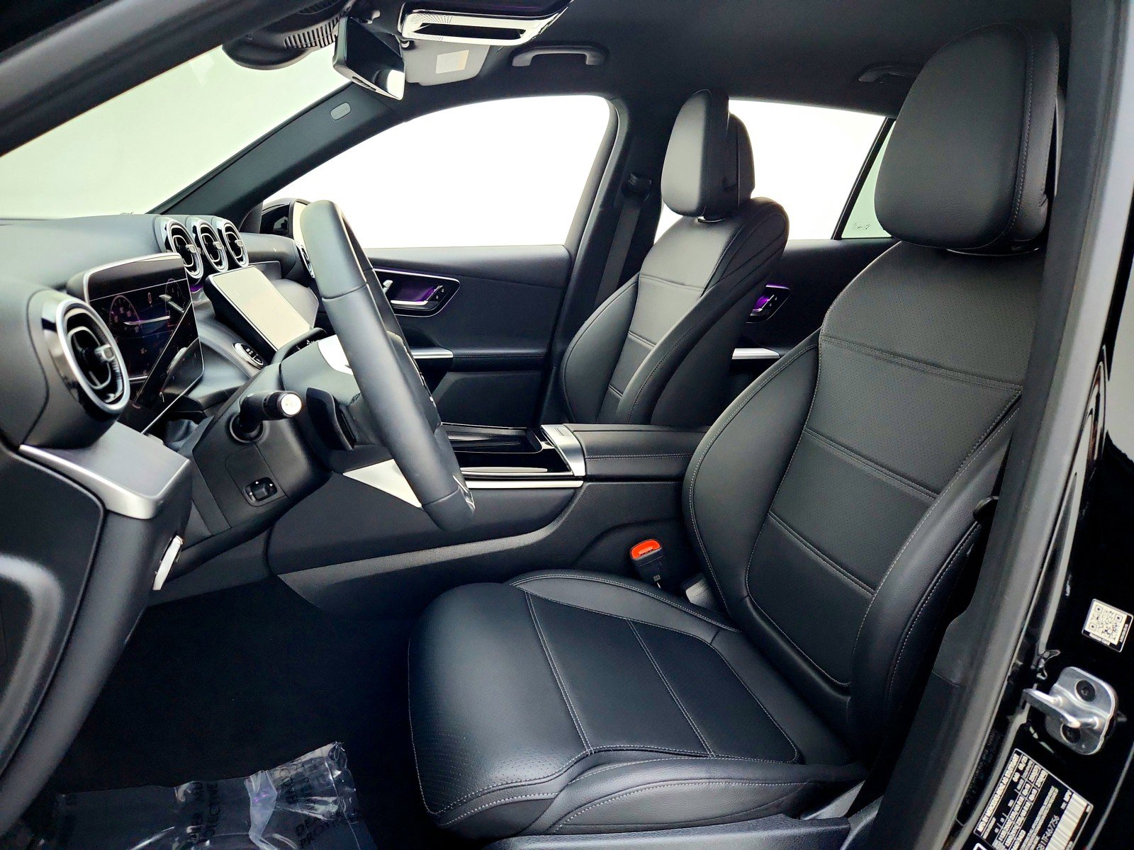 Certified 2026 Mercedes-Benz GLC 300 image 12