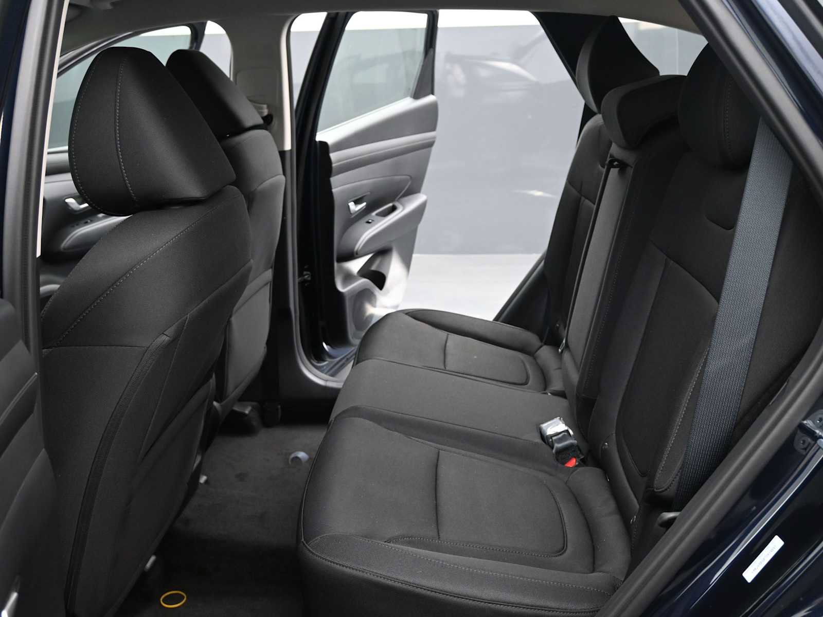 New 2026 Hyundai Tucson Blue SE image 13