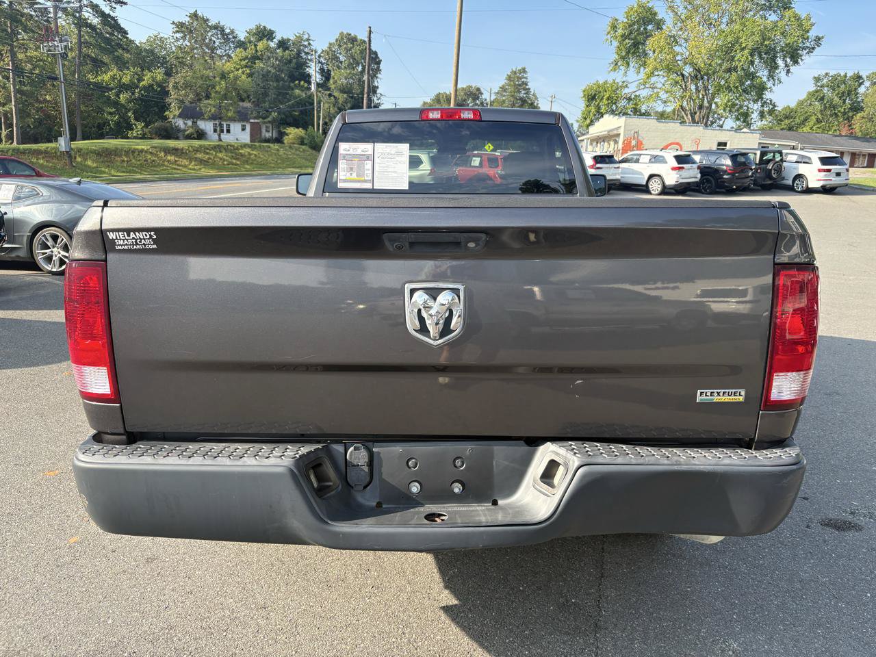 Used 2018 RAM 1500 Express RWD image 4