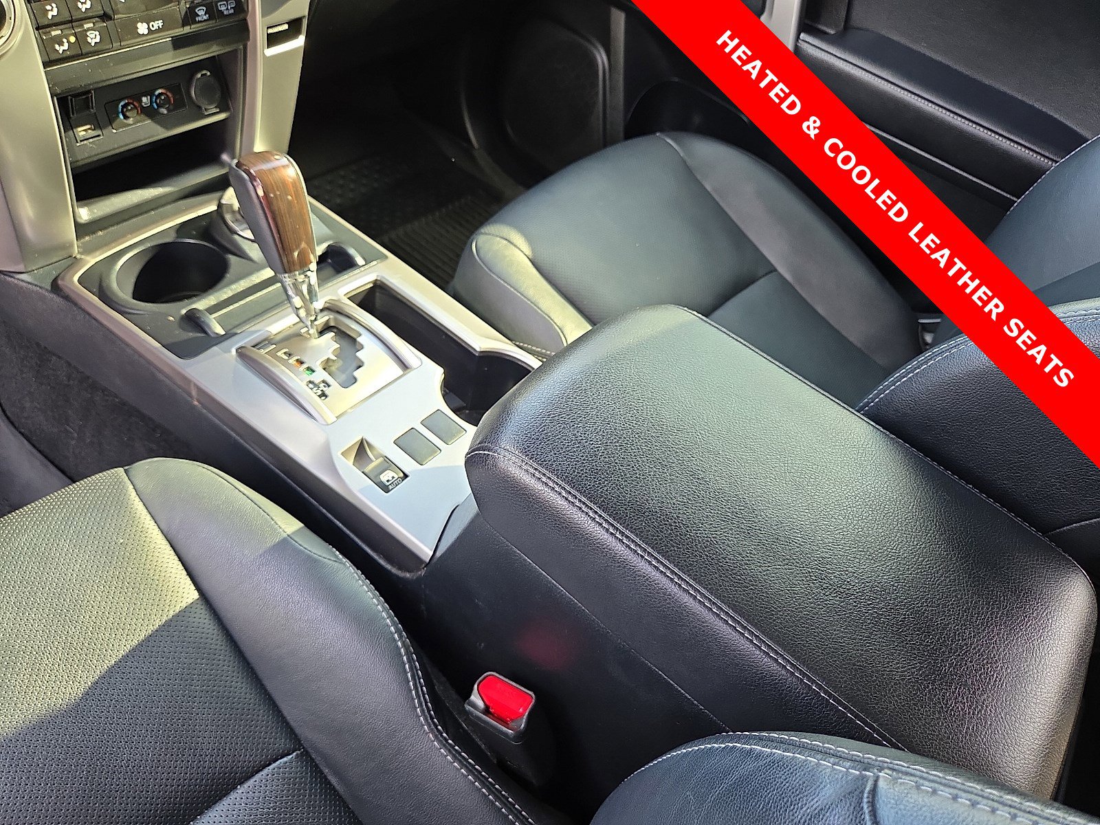 Used 2022 Toyota 4Runner Limited image 25