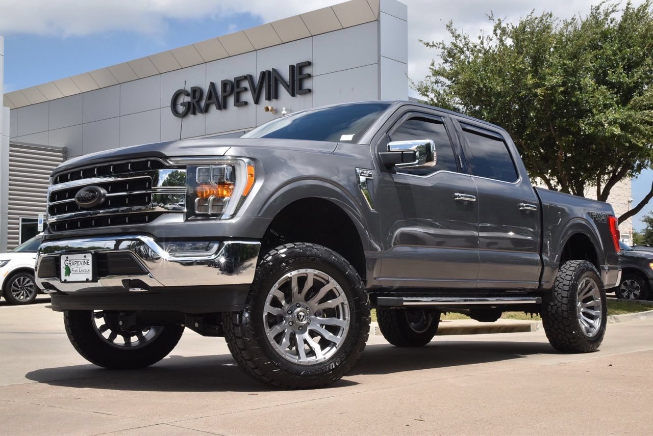 Used 2021 Ford F150 Lariat AWD/4WD image 2