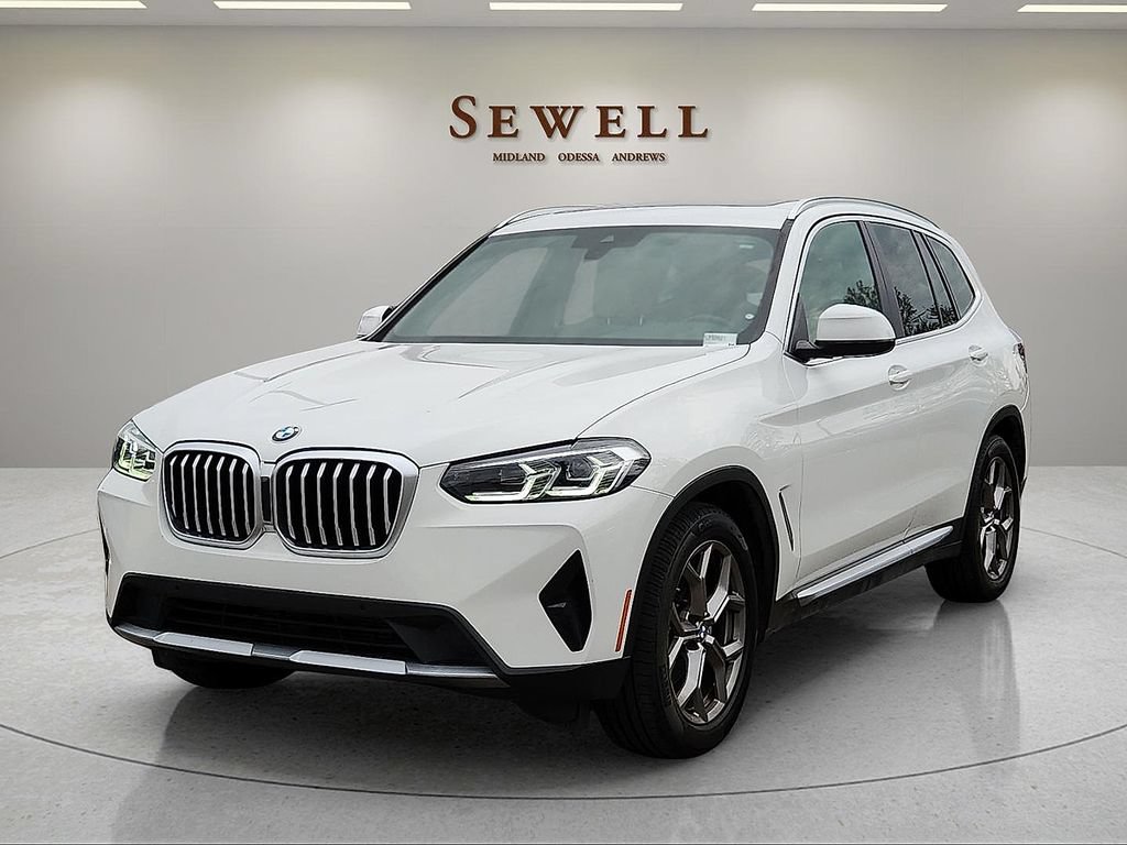 Used 2022 BMW X3 sDrive30i w/ Premium Package 2
