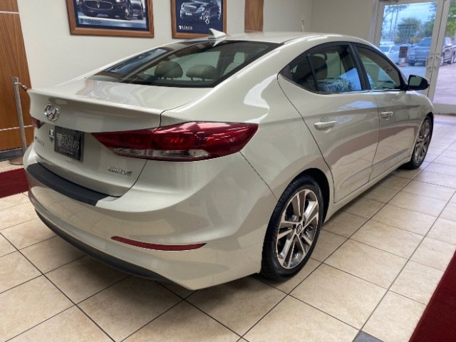 Used 2018 Hyundai Elantra Limited FWD image 5