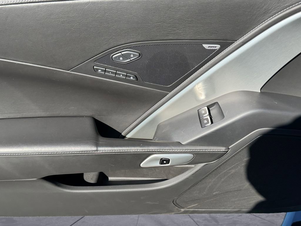 Used 2016 Chevrolet Corvette Z06 w/ 3LZ Preferred Equipment Group image 21