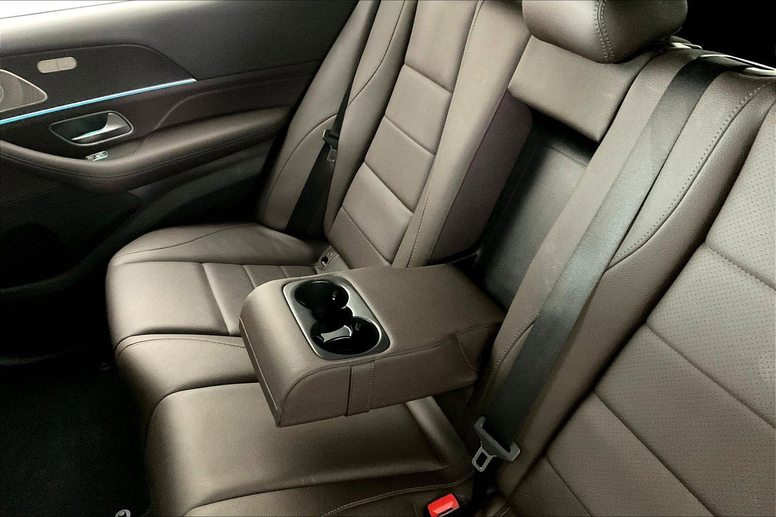 Certified 2022 Mercedes-Benz GLE 450 4MATIC w/ Revised AMG Line Exterior image 36