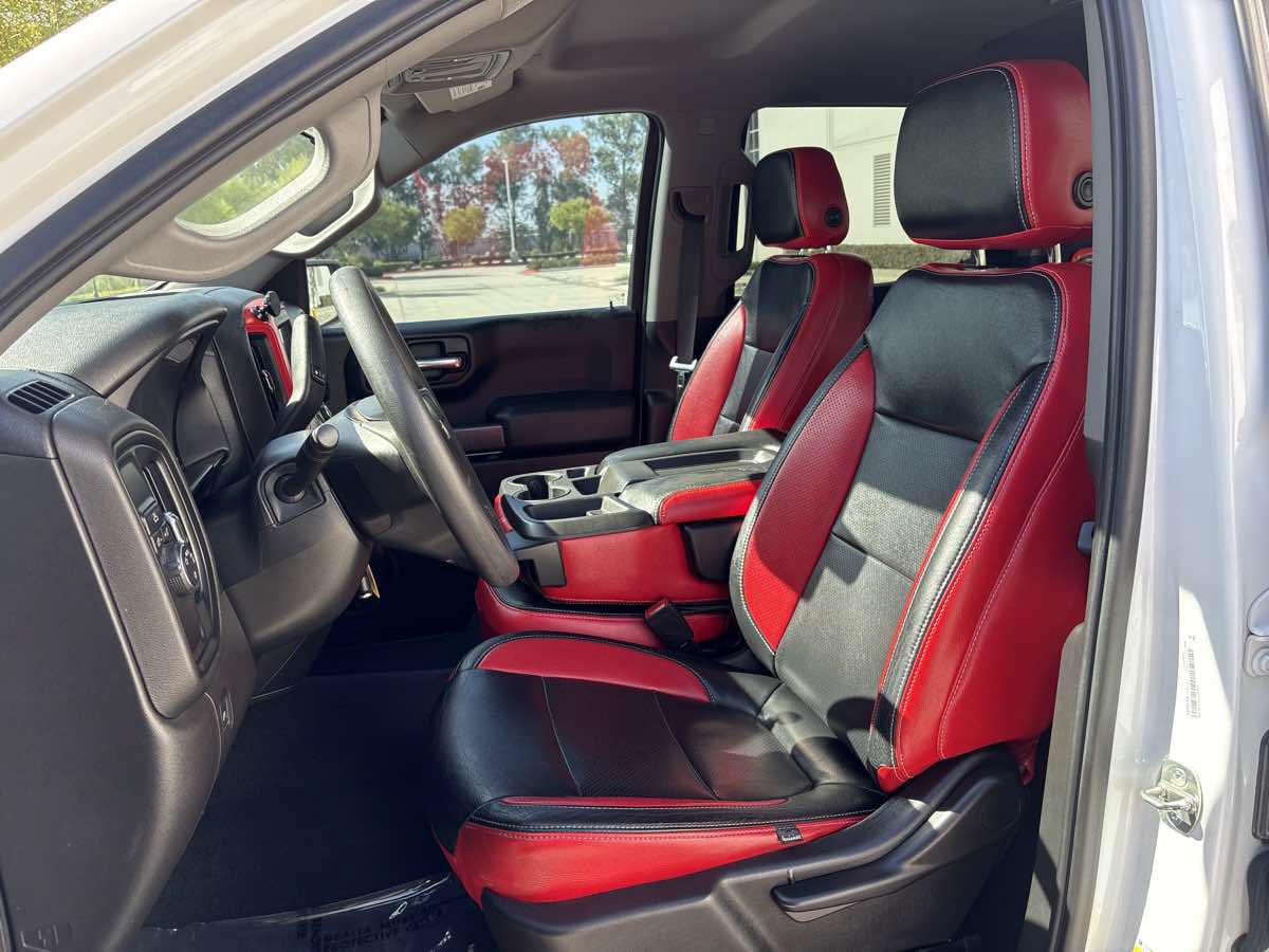 Used 2020 Chevrolet Silverado 1500 Custom w/ Custom Value Package RWD image 20