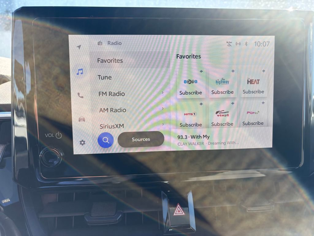 Used 2023 Toyota Corolla SE image 7