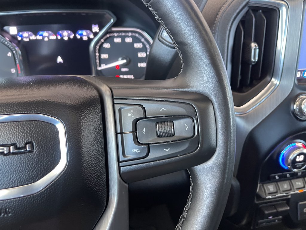 Used 2023 GMC Sierra 3500 Denali w/ Denali Ultimate Package AWD/4WD image 27