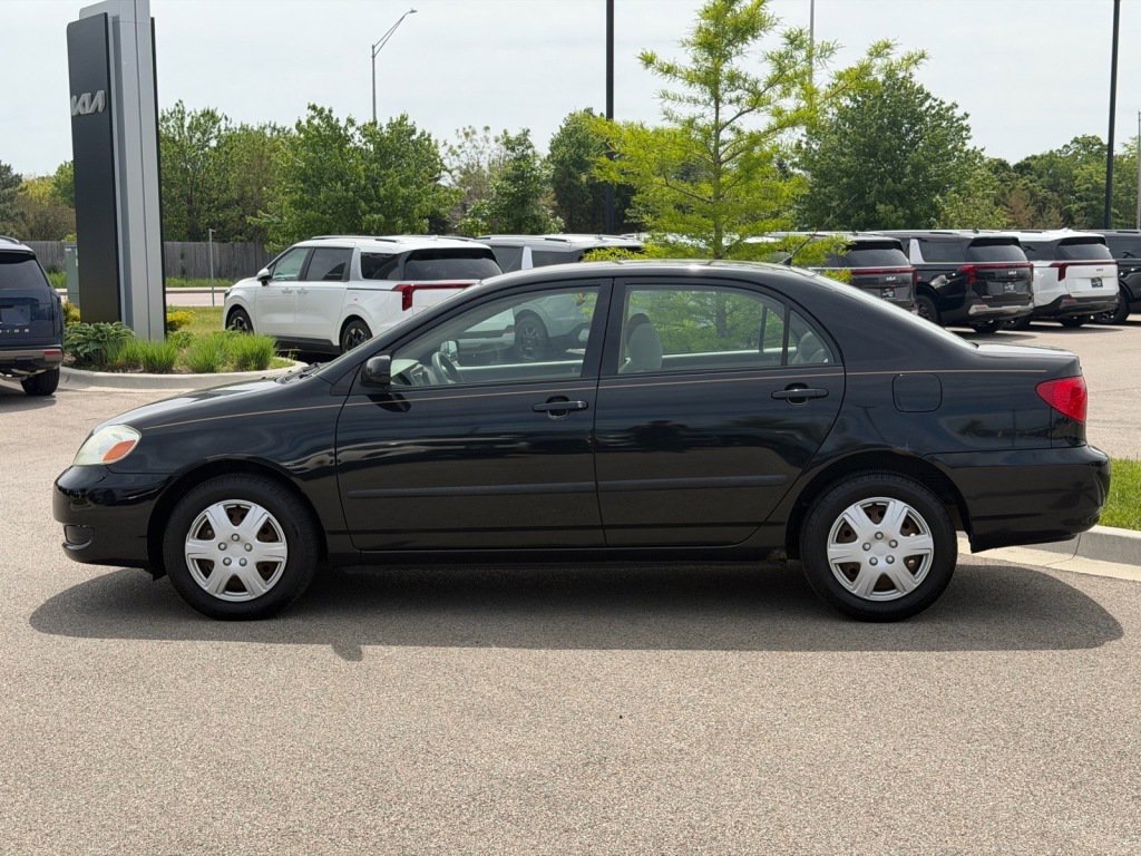 Used 2007 Toyota Corolla CE FWD image 3