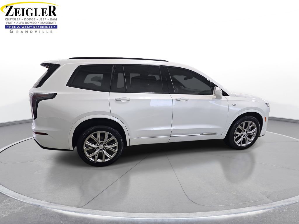 Used 2020 Cadillac XT6 Sport AWD/4WD image 5
