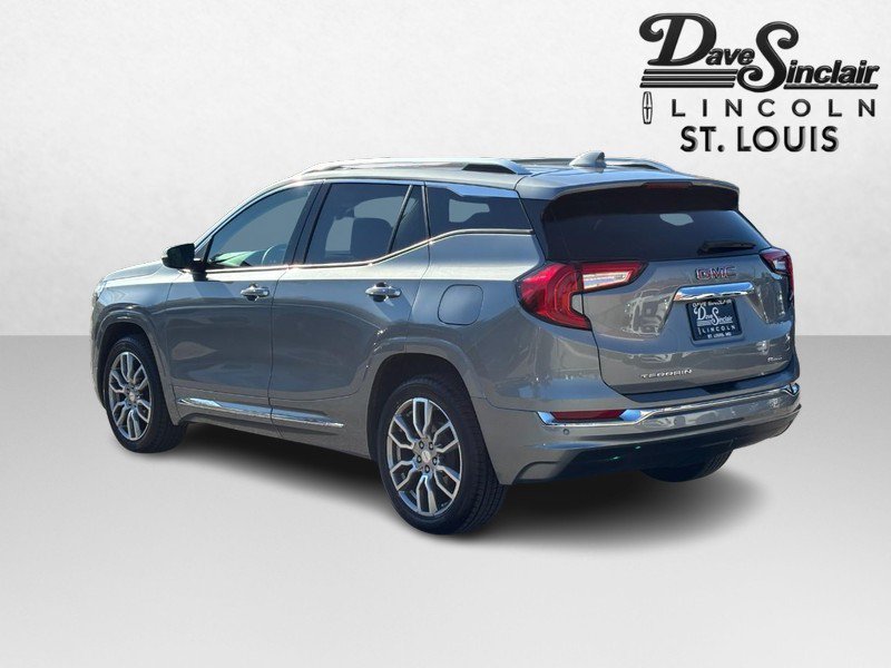 Used 2023 GMC Terrain Denali w/ LPO, Floor Liner Package AWD/4WD image 5