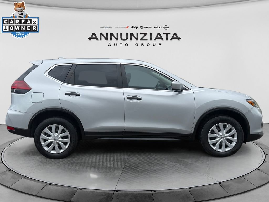 Used 2019 Nissan Rogue S AWD/4WD image 6