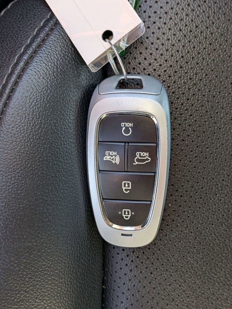 Certified 2023 Hyundai Santa Fe XRT image 32