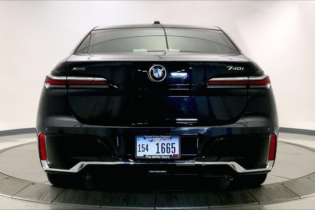 New 2026 BMW 740i xDrive AWD/4WD image 3