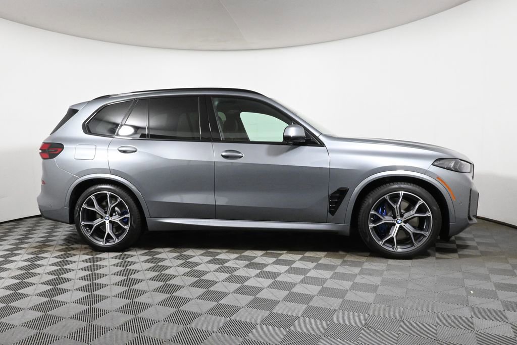 Used 2026 BMW X5 xDrive50e w/ M Sport Package image 8