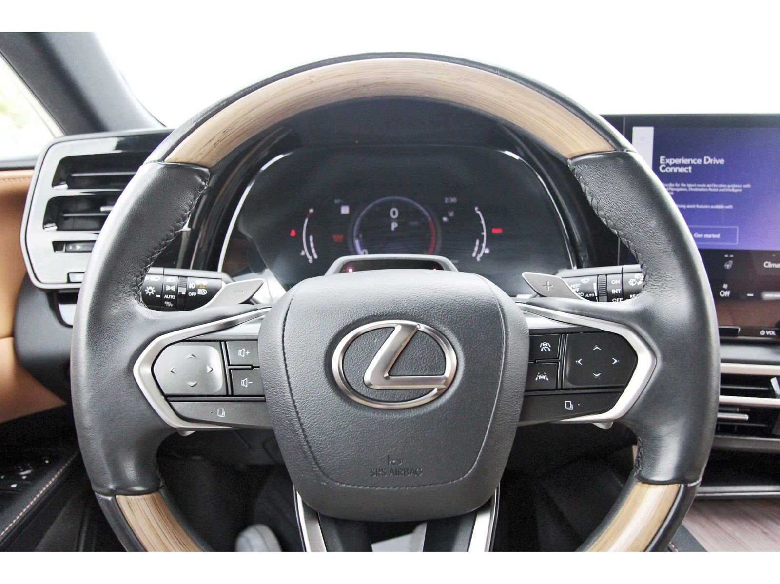 Used 2023 Lexus RX 350 Premium Plus w/ Accessory Package (Z1) AWD/4WD image 16