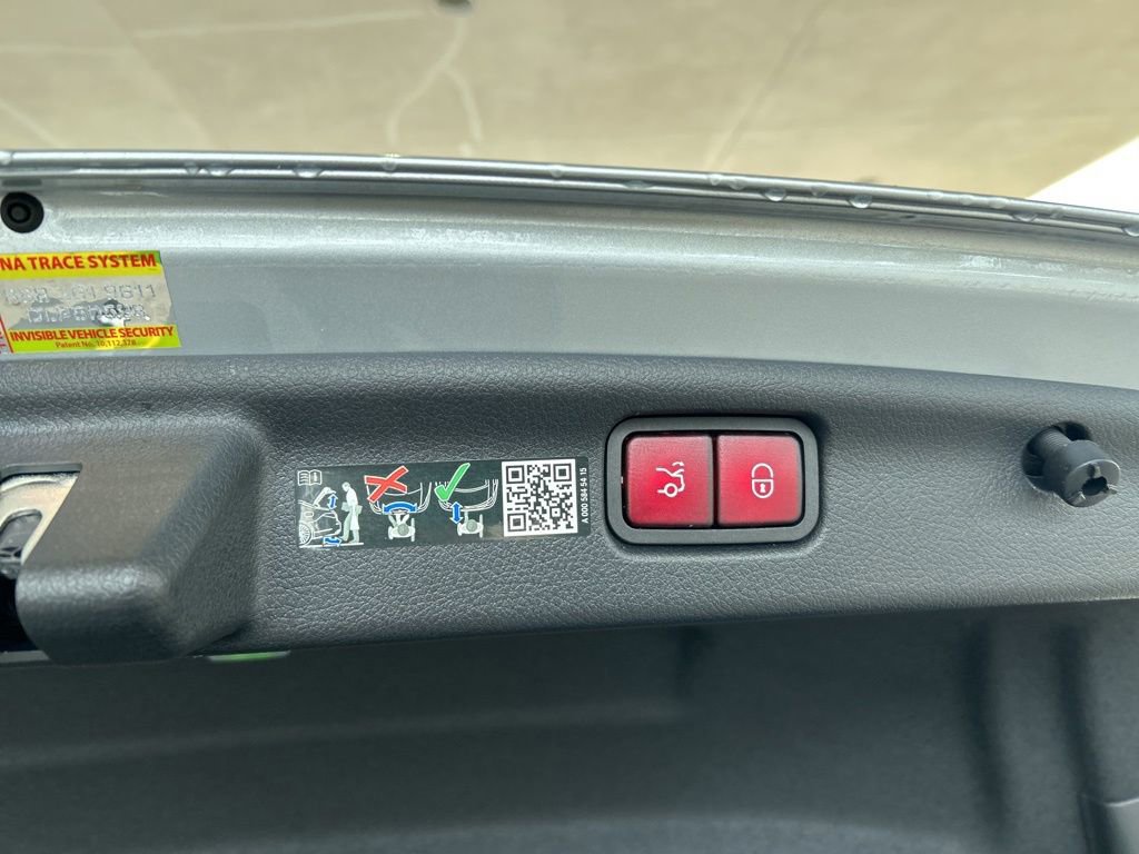 Used 2024 Mercedes-Benz C 43 AMG 4MATIC Sedan image 40