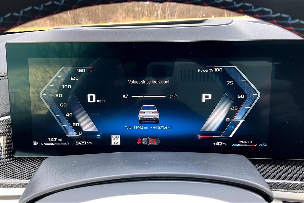Used 2025 BMW X7 M60i w/ Climate Comfort Package image 20