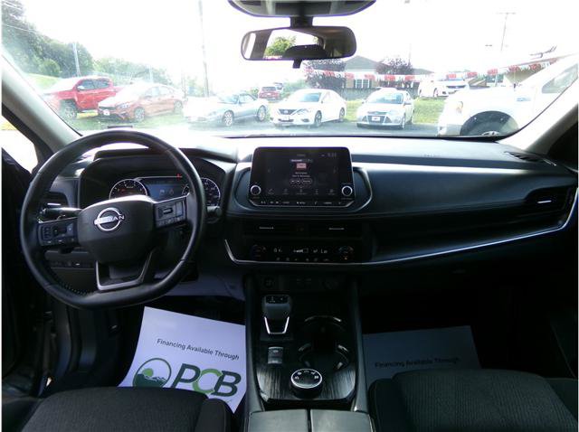 Used 2025 Nissan Rogue SV AWD/4WD image 8