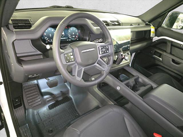 New 2026 Land Rover Defender 110 X-Dynamic SE image 15