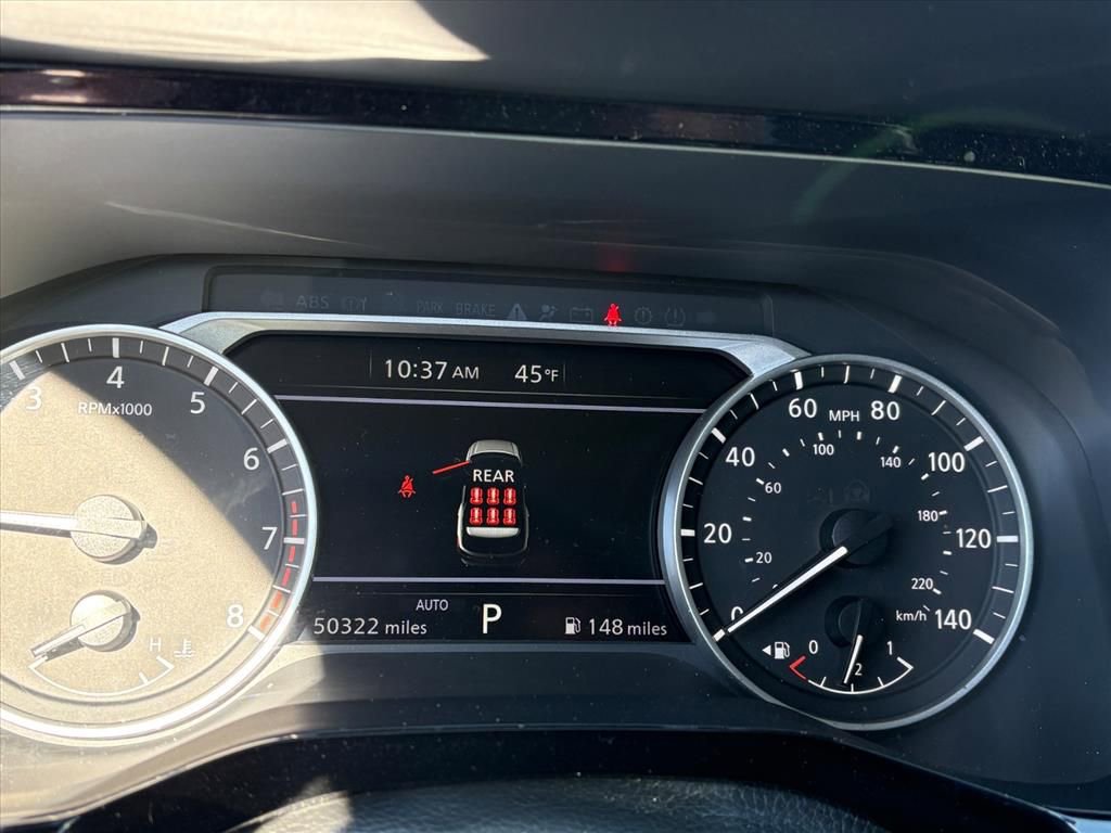 Used 2025 Nissan Pathfinder SV image 7