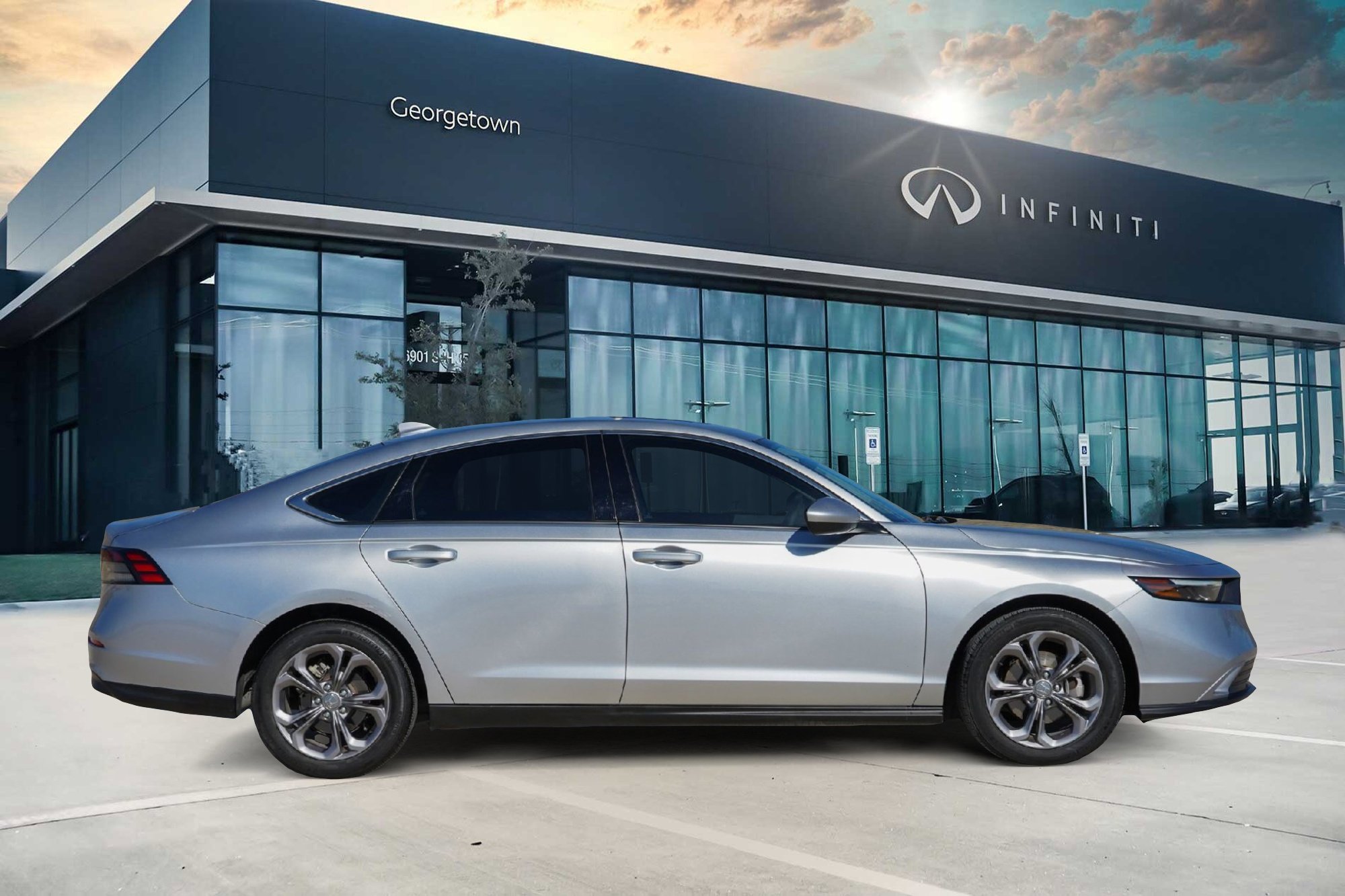 Used 2024 Honda Accord EX image 3