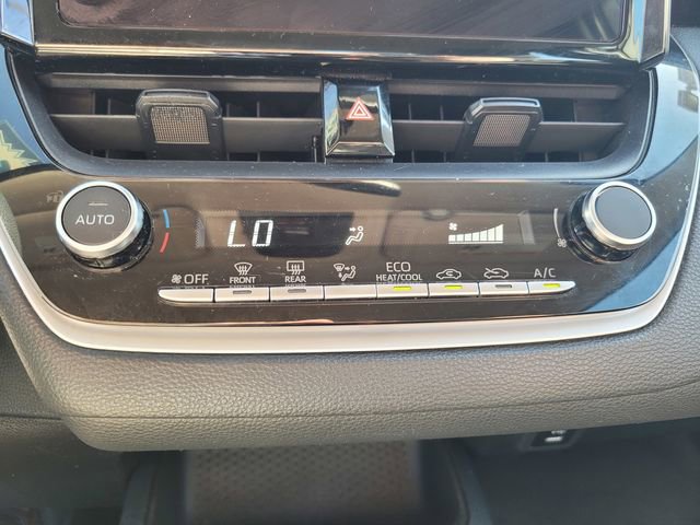 Used 2023 Toyota Corolla LE FWD image 23