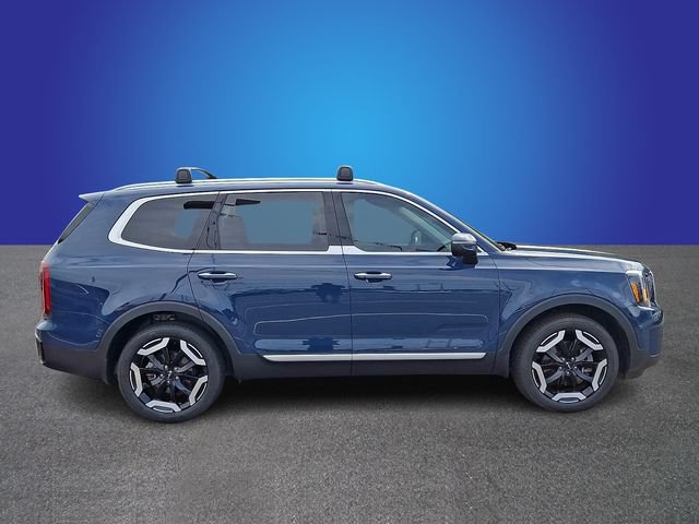 Used 2024 Kia Telluride S AWD/4WD image 4