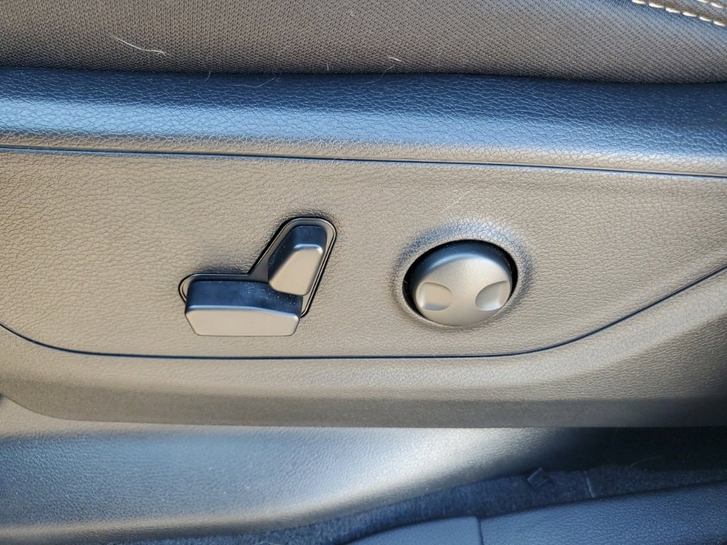 New 2026 RAM 1500 4x4 Crew Cab image 28