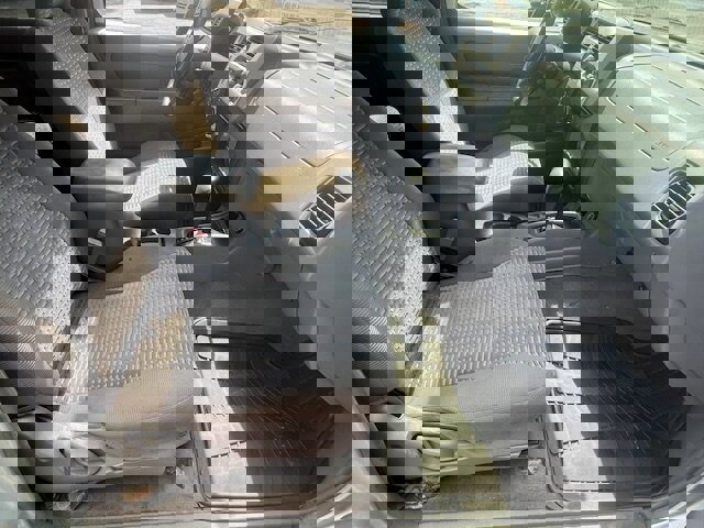 Used 2001 Nissan Xterra SE image 13