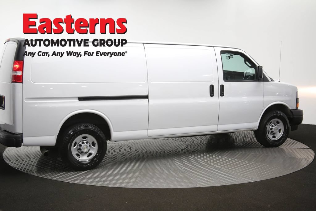 Used 2022 Chevrolet Express 2500 Extended w/ Driver Convenience Package RWD image 41
