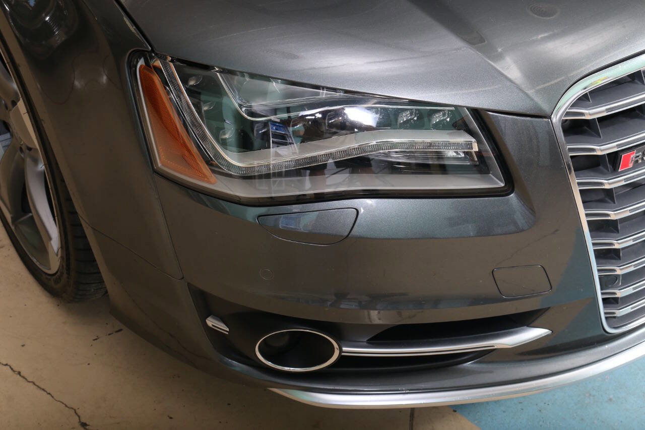 Used 2014 Audi S8 AWD/4WD image 15