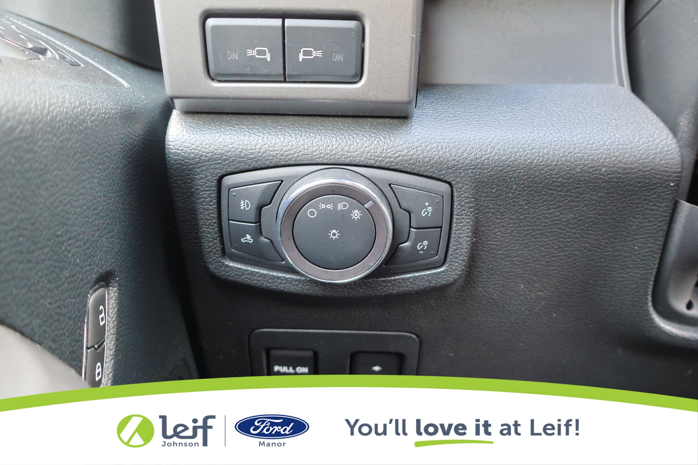 Used 2019 Ford F150 XLT w/ Equipment Group 302A Luxury image 16