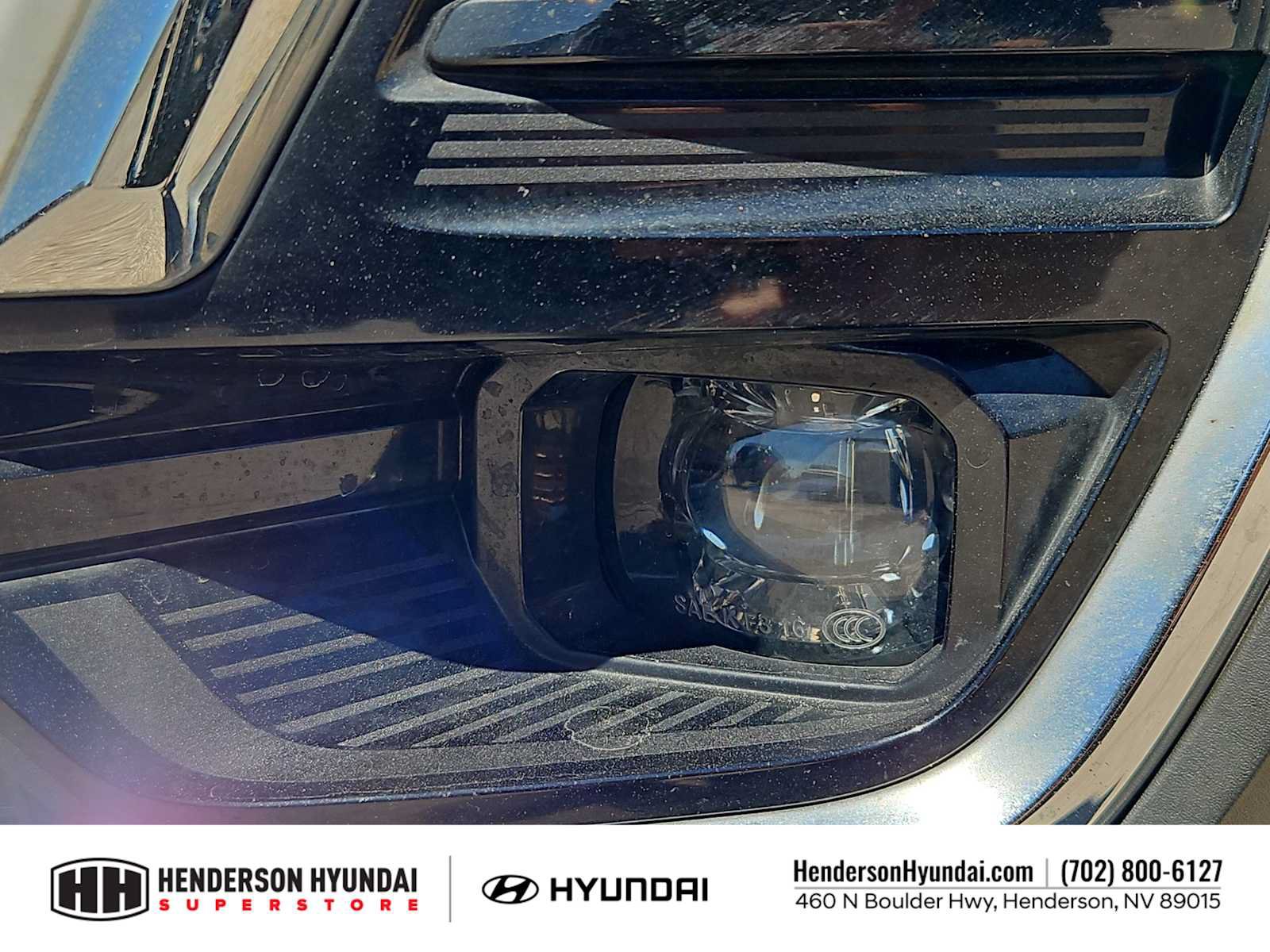 Used 2023 GMC Acadia SLT FWD image 11