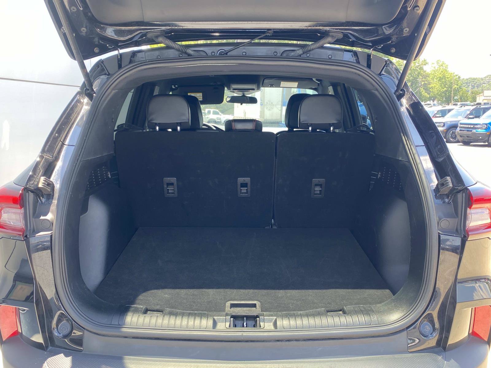 Used 2025 Ford Escape ST-Line FWD image 7