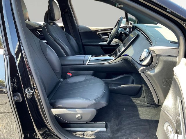 Used 2024 Mercedes-Benz EQE 350+ SUV image 29
