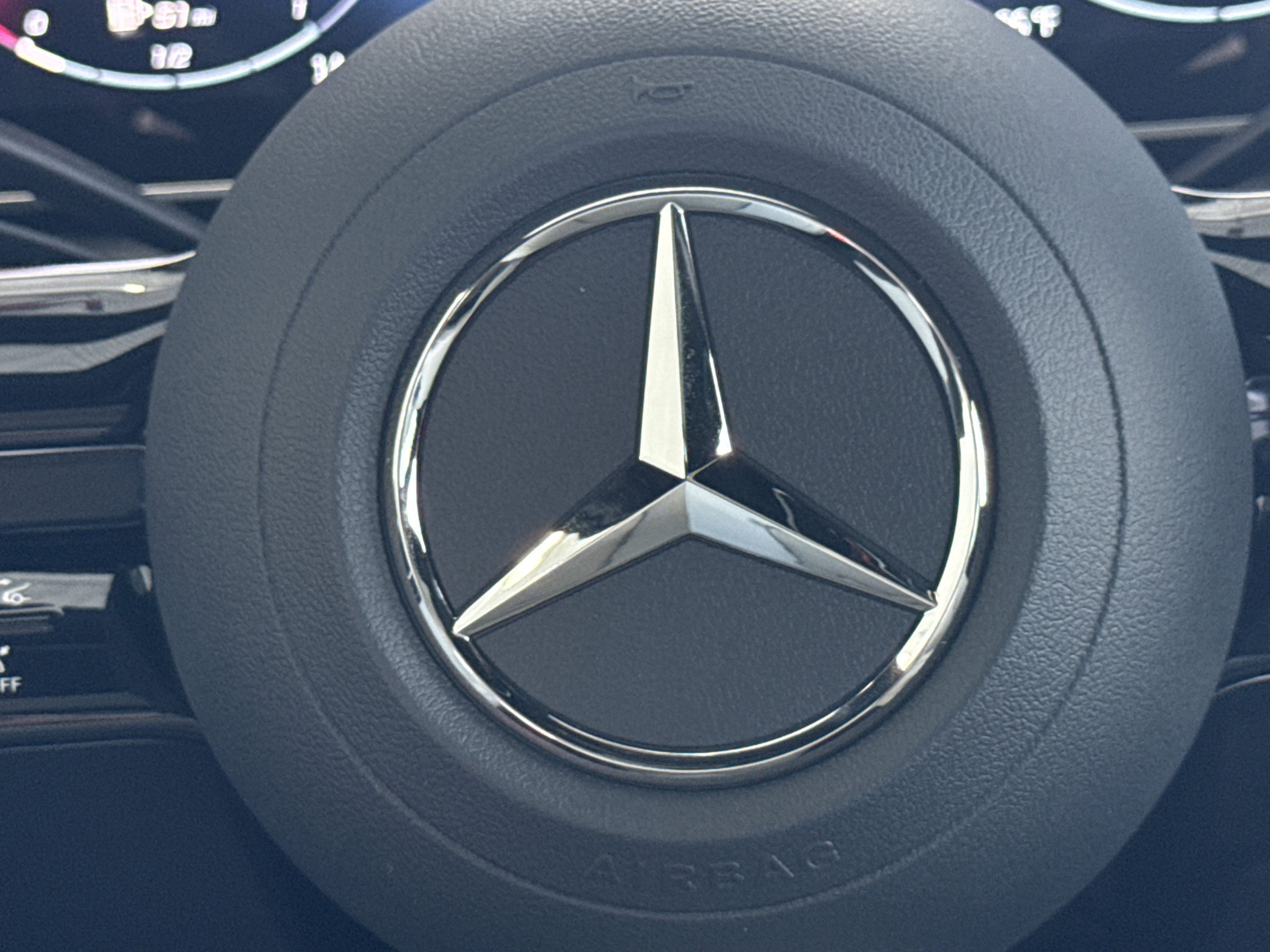 New 2027 Mercedes-Benz GLC 300 image 33