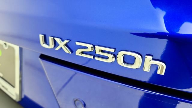 Used 2024 Lexus UX 250h F Sport FWD image 33