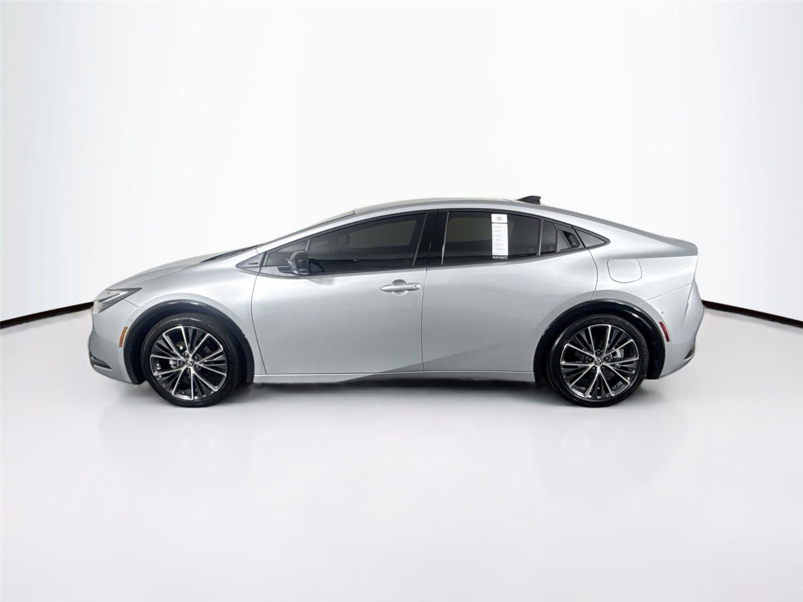 Used 2024 Toyota Prius Limited w/ Limited Premium Package image 14