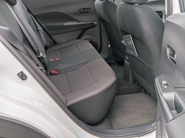Used 2025 Nissan Kicks Play S FWD image 24