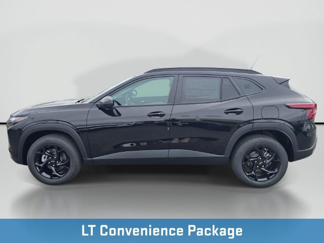 New 2026 Chevrolet Trax LT w/ Driver Confidence Package FWD image 2