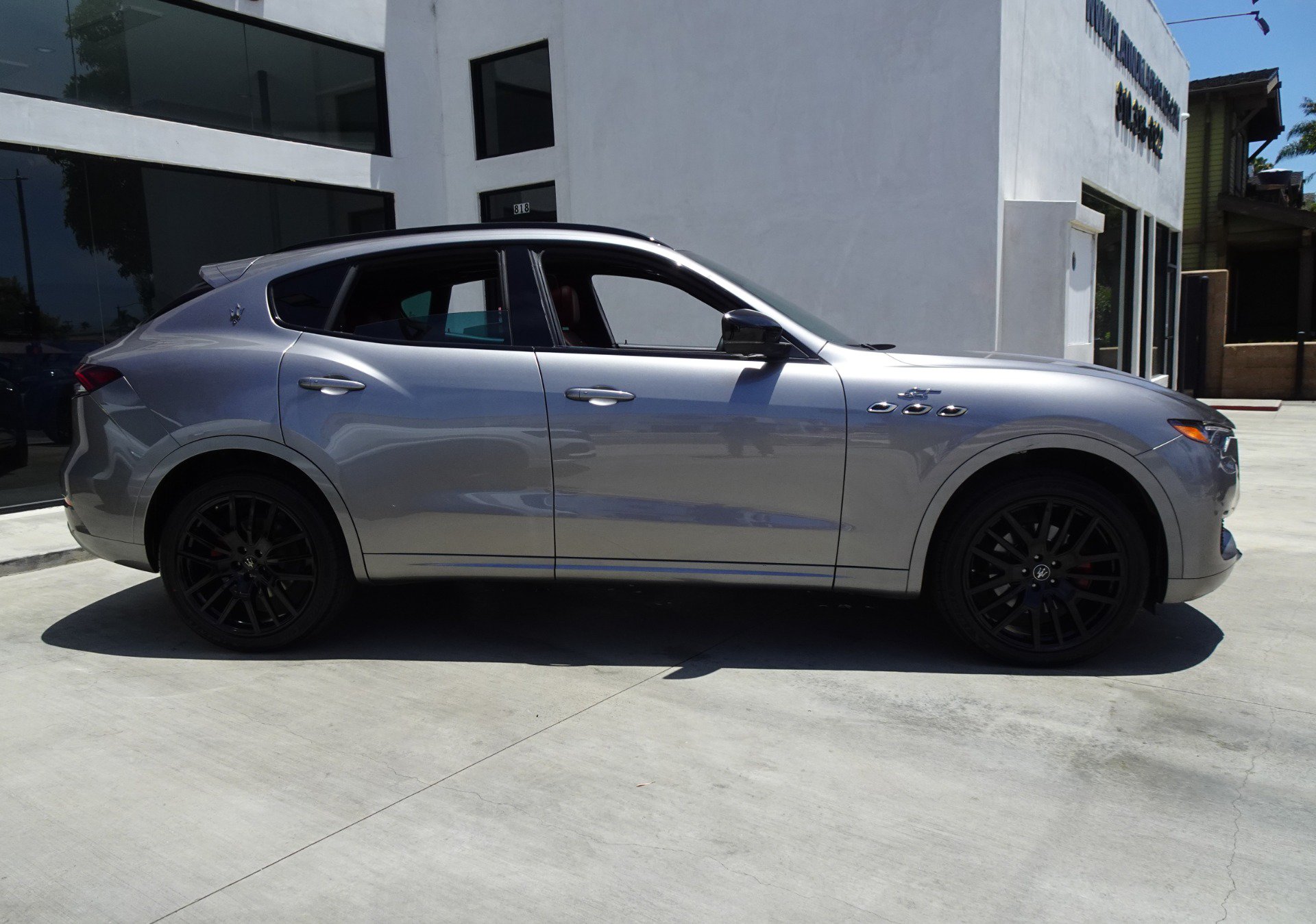 Used 2022 Maserati Levante GT AWD/4WD image 8