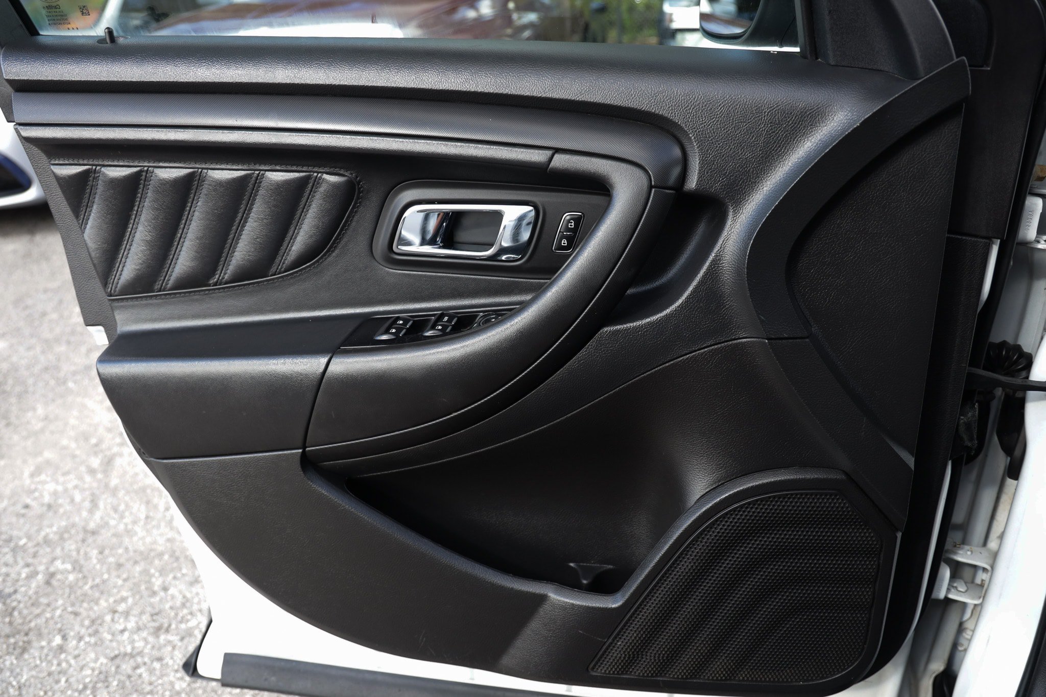 Used 2018 Ford Taurus Police Interceptor FWD image 42