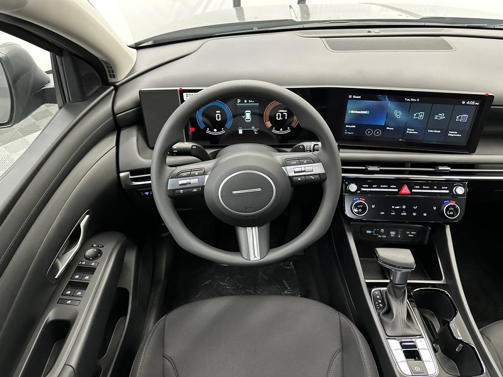 Used 2025 Hyundai Tucson SEL FWD image 22