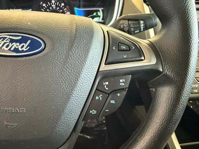 Used 2019 Ford Fusion SE FWD image 18