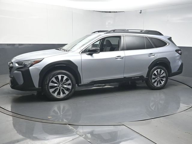 Used 2023 Subaru Outback Limited XT image 4