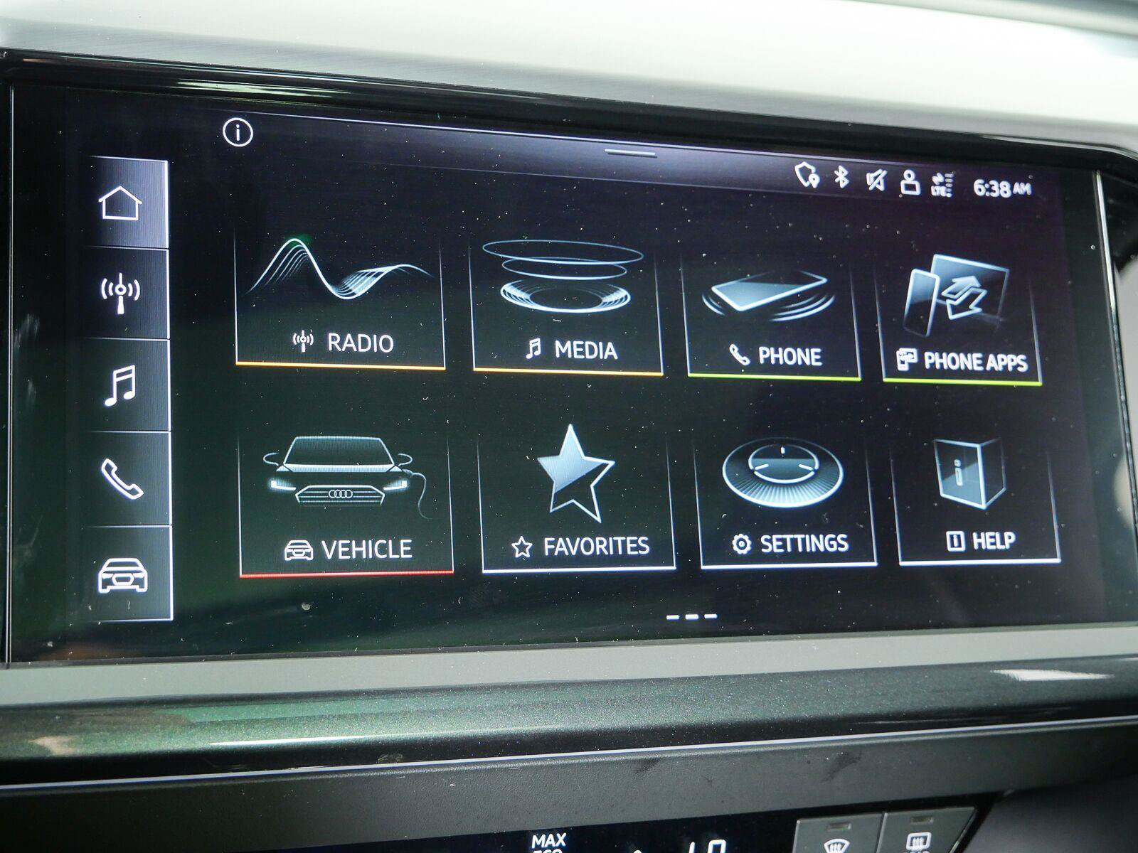 Used 2023 Audi Q4 e-tron Premium w/ Convenience Package AWD/4WD image 14